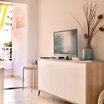 Moon Dunes - By Yumbo Center - Apartment