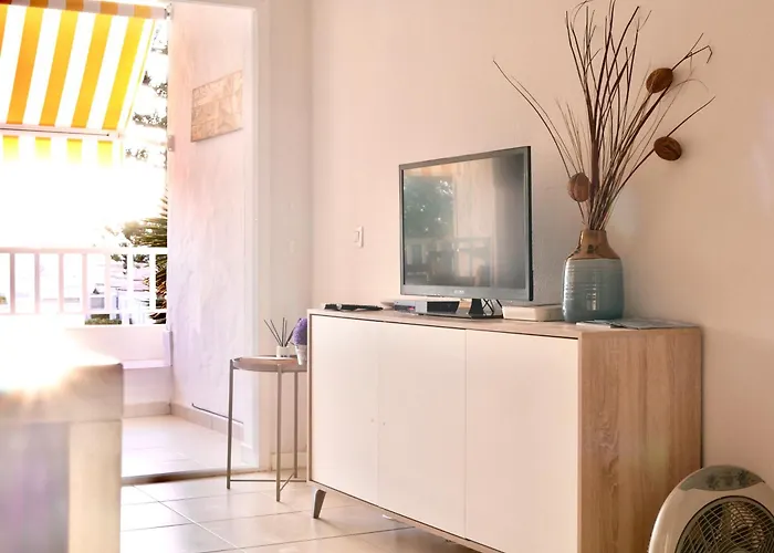 Moon Dunes - By Yumbo Center - Apartment